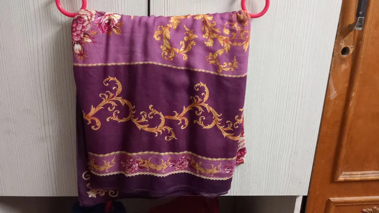 چارقد ایتالیایی|لباس|گنبد کاووس, |دیوار