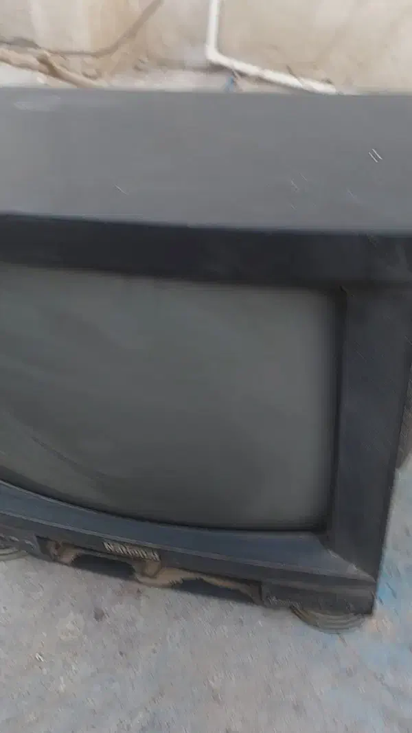 تلویزیون۱۴اینچ ناسیونال|تلویزیون و پروژکتور|ری, فیروزآباد|دیوار