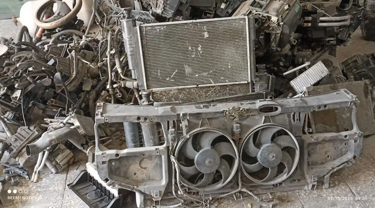 سپاهان استوک پژو|قطعات یدکی و لوازم جانبی|خمینی‌شهر, |دیوار