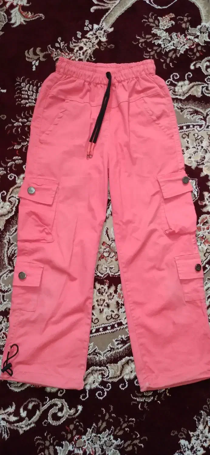 تعدادی لباس دخترانه و یک دست شلوار زنانه|لباس|لنگرود, |دیوار