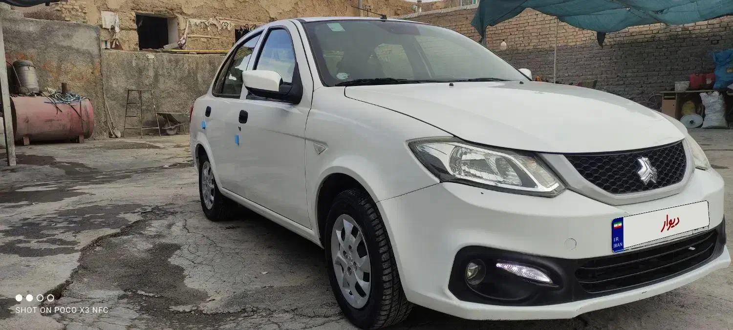 ساینا s۴۰۲ بیرنگ|خودرو سواری و وانت|خمین, |دیوار