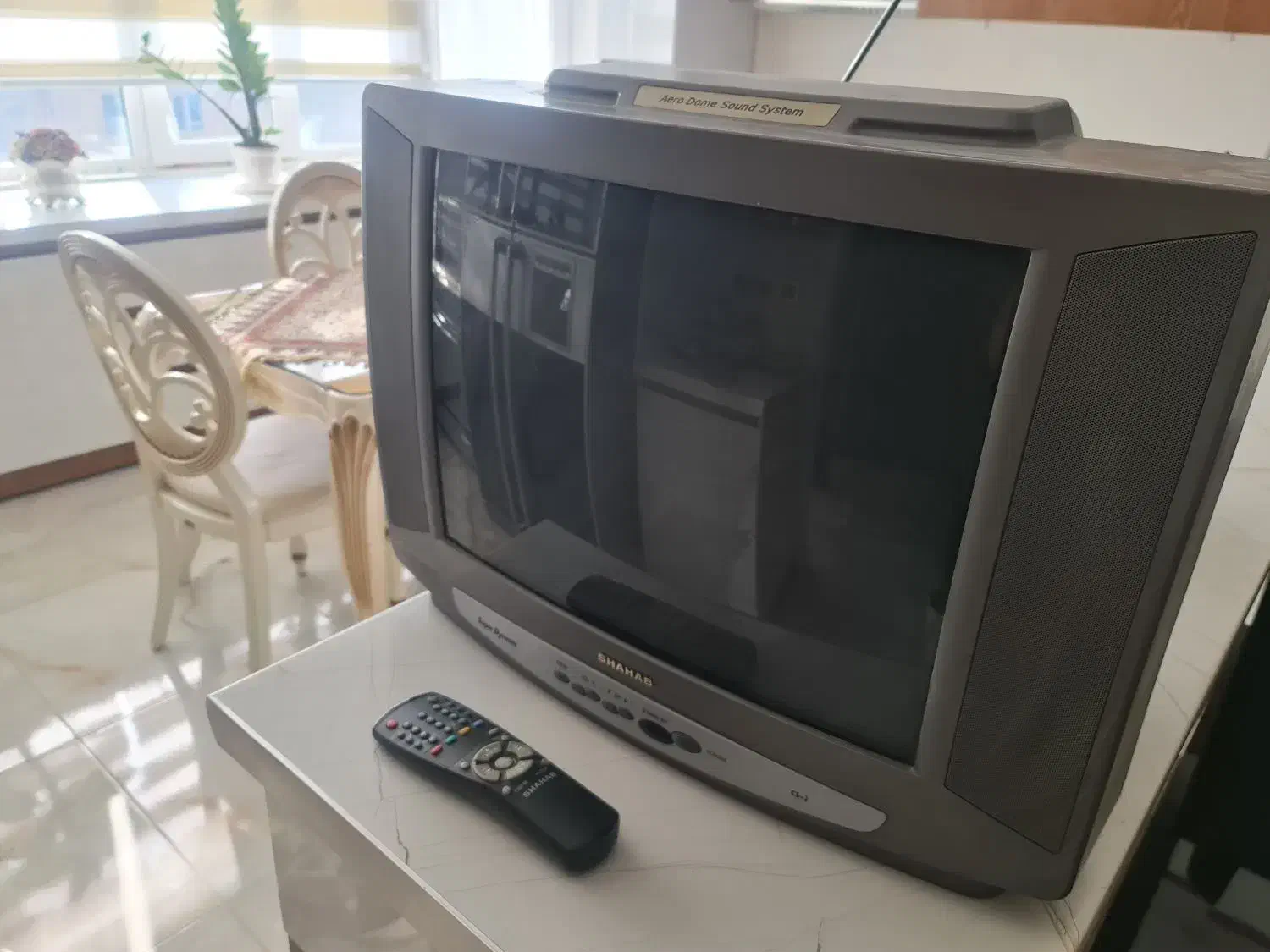 تلویزیون ۲۴ اینج|تلویزیون و پروژکتور|ارومیه, |دیوار