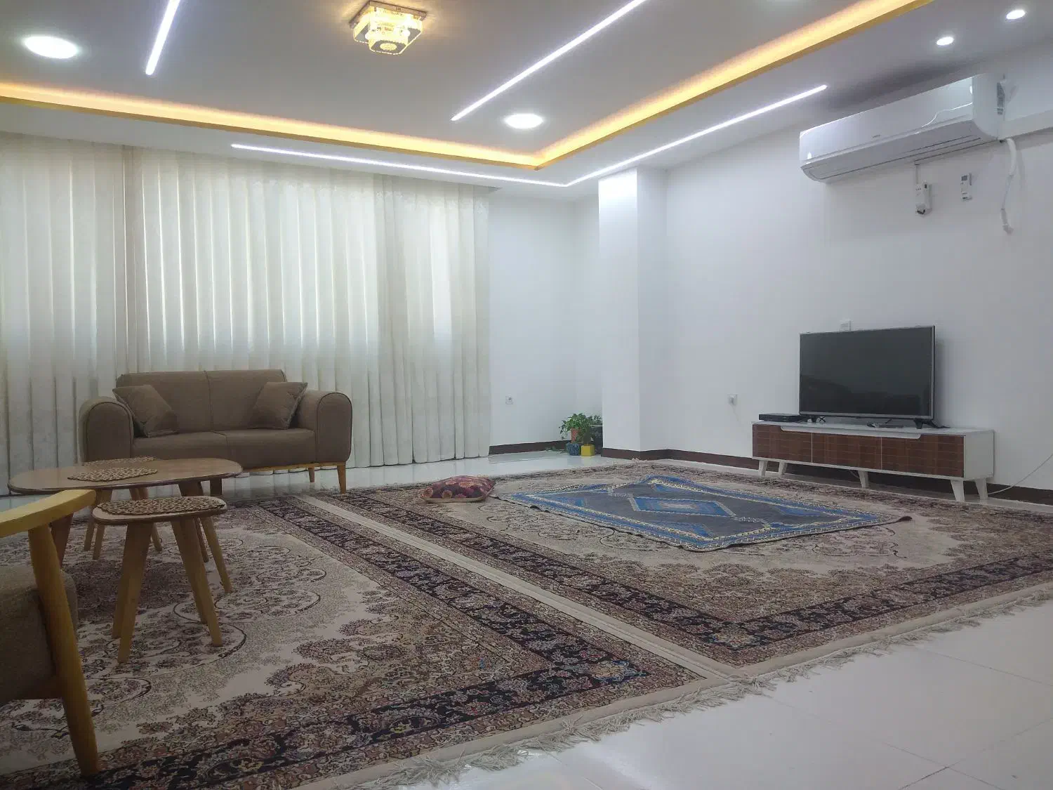 فروش مسکن ملی فاز یک جاده سلامت طبقه بالا|فروش آپارتمان|دوگنبدان, |دیوار