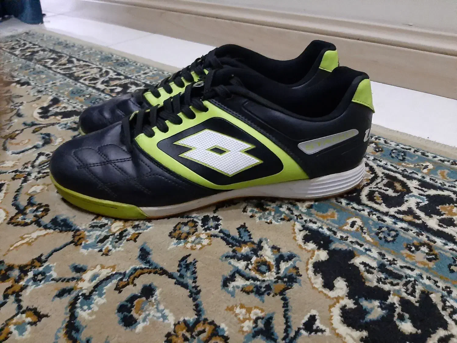 کفش فوتسال|کیف، کفش، کمربند|تهران, هفده شهریور|دیوار