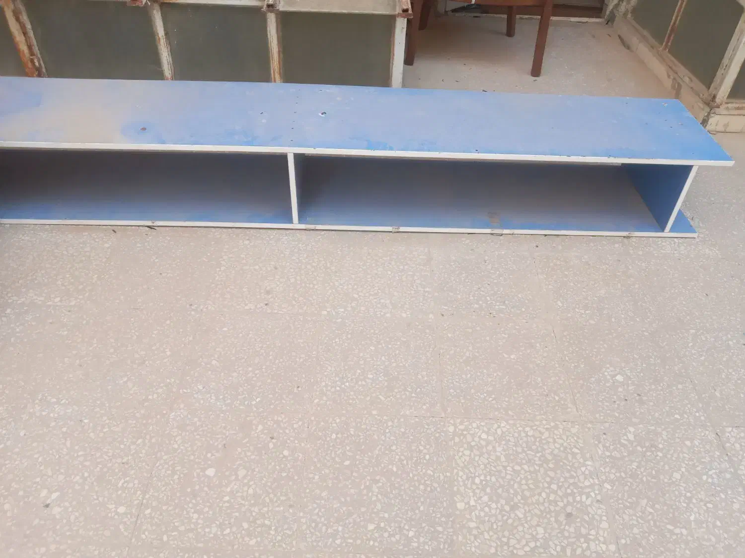 میز|کتابخانه، شلف، قفسه‌های دیواری|اهواز, کمپلو شمالی|دیوار