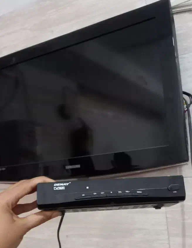 تلوزیون ۳۲|تلویزیون و پروژکتور|محمدشهر, سیدآباد|دیوار