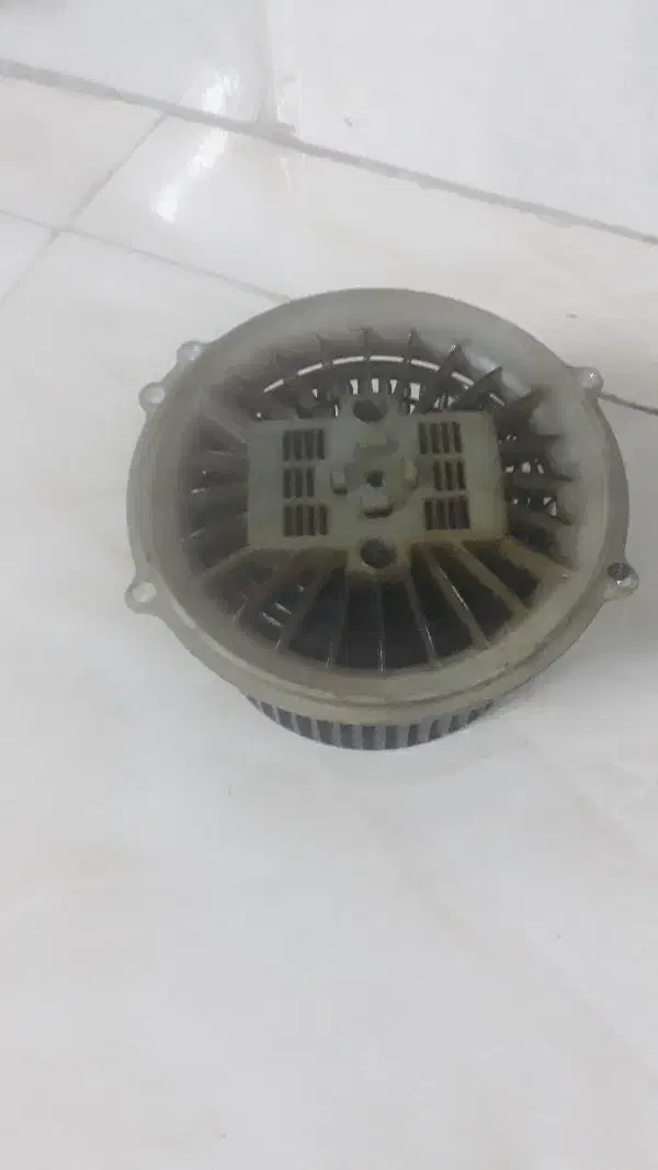 فن هواکش|پنکه و تصفیه‌کنندهٔ هوا|قرچک, مهدیه|دیوار