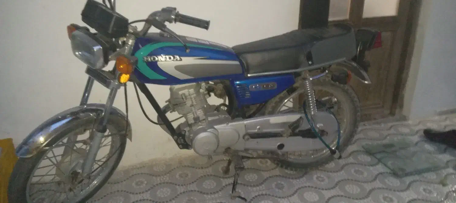 موتور سیکلت مدل۱۳۸۳|موتورسیکلت|بهشهر, |دیوار