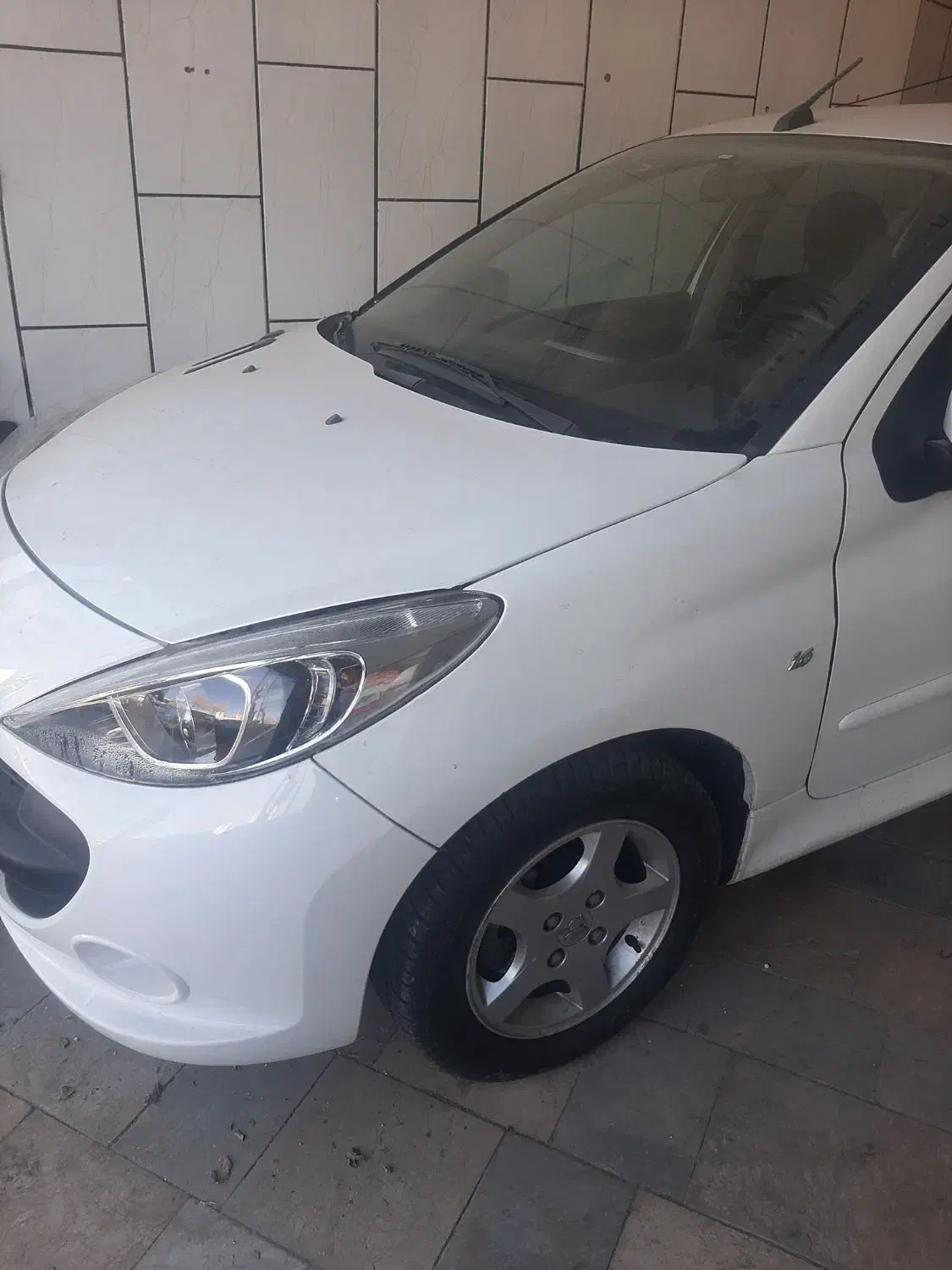 ۲۰۷ اتومات|خودرو سواری و وانت|خمینیشهر, |دیوار