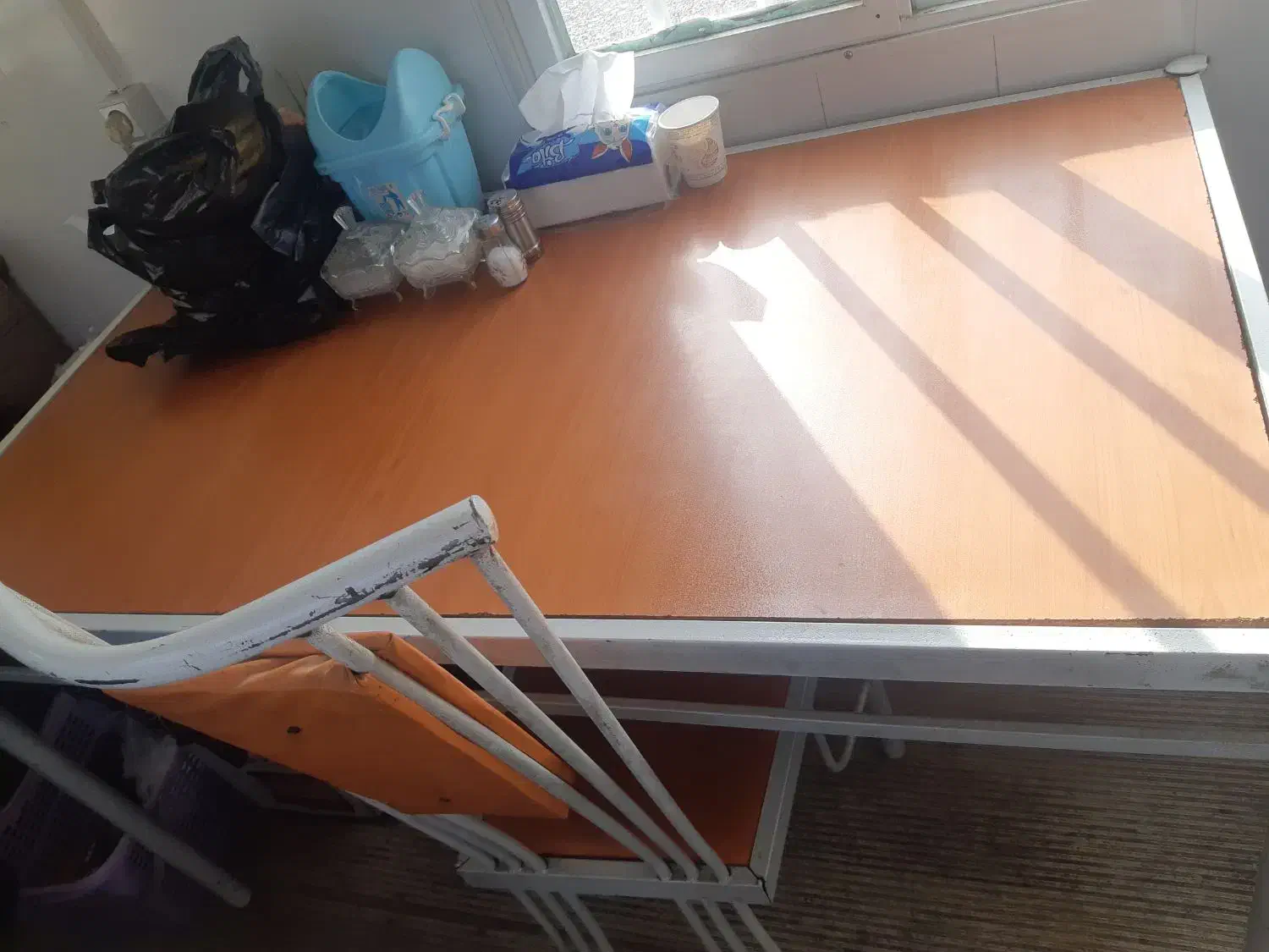 میز و صندلی غذاخوری|میز و صندلی غذاخوری|میاندوآب, |دیوار