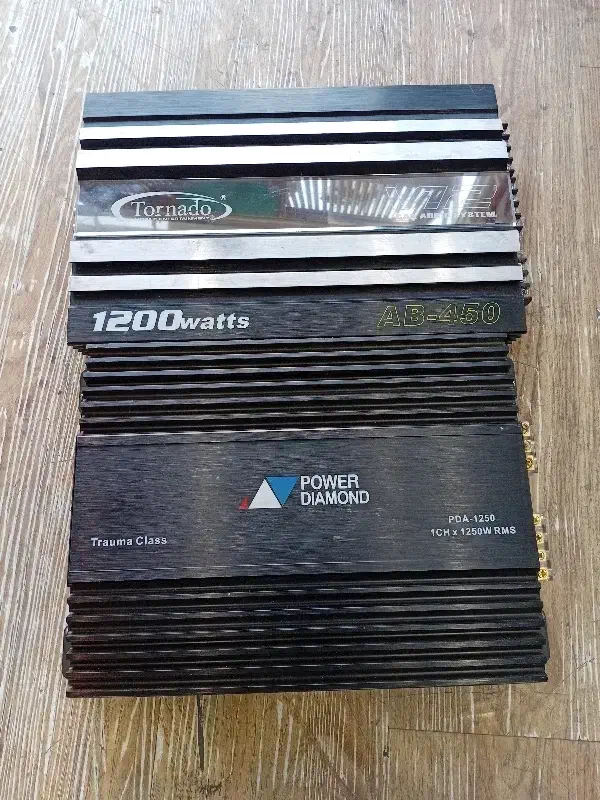 امپیلی مونو واستریو باهم فقط...|قطعات یدکی و لوازم جانبی|شیراز, تحویلی|دیوار