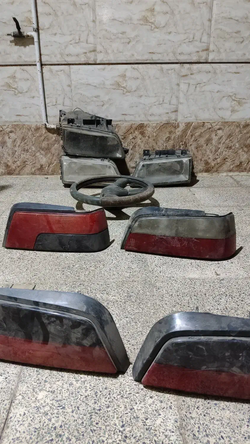 چراغ عقب و جلو 405|قطعات یدکی و لوازم جانبی|خرم‌آباد, |دیوار