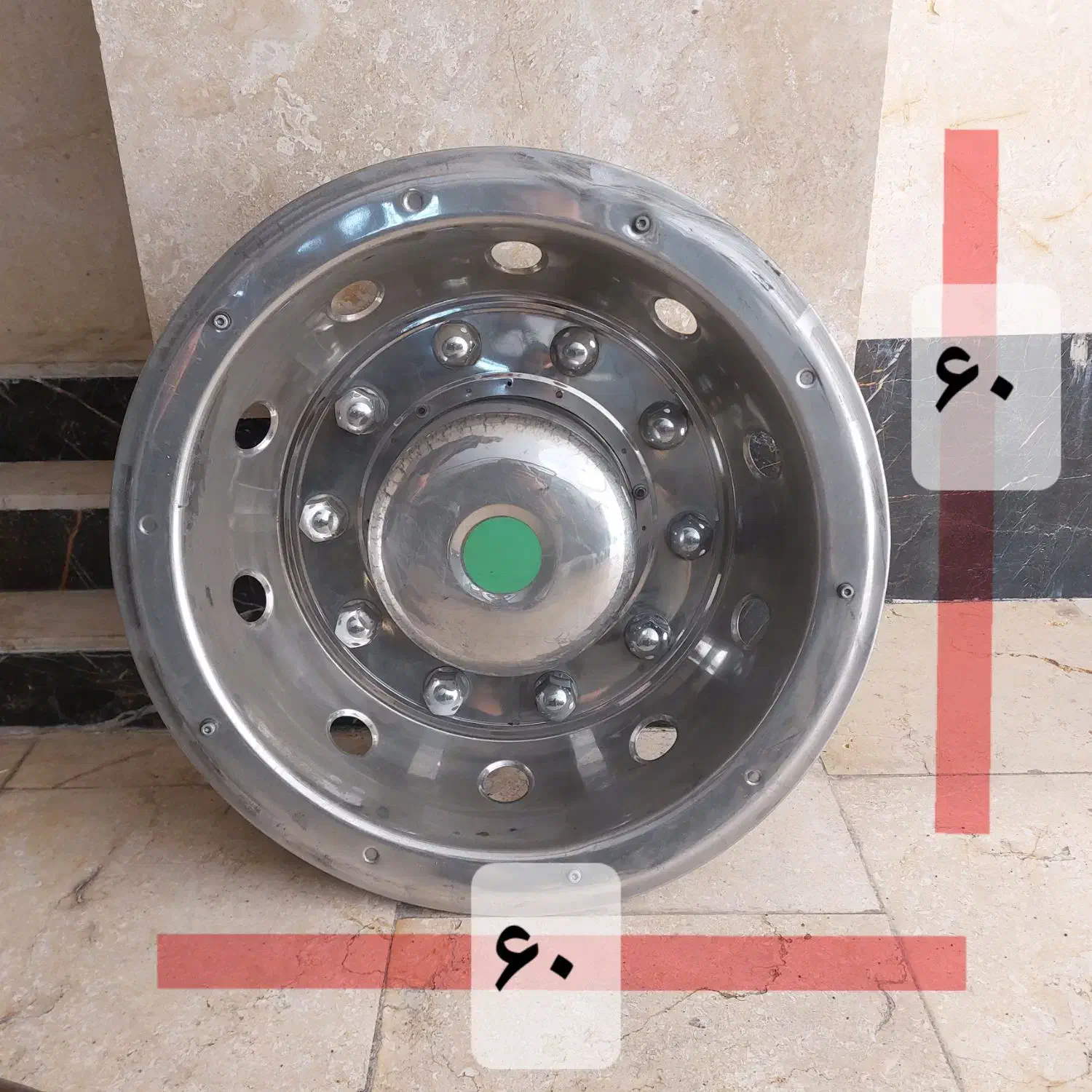 قالپاق ماشین سنگین|قطعات یدکی و لوازم جانبی|اندیشه, اندیشه فاز ۲|دیوار