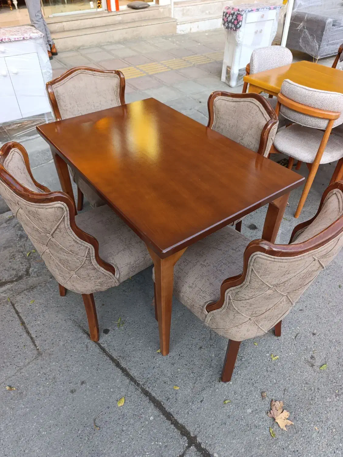 ناهارخوری چوب روس|میز و صندلی غذاخوری|دورود, |دیوار