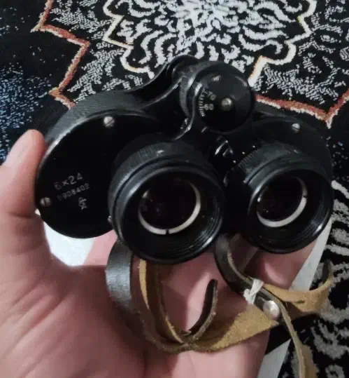 دوربین دو چشم|دوربین عکاسی و فیلمبرداری|گهواره, |دیوار