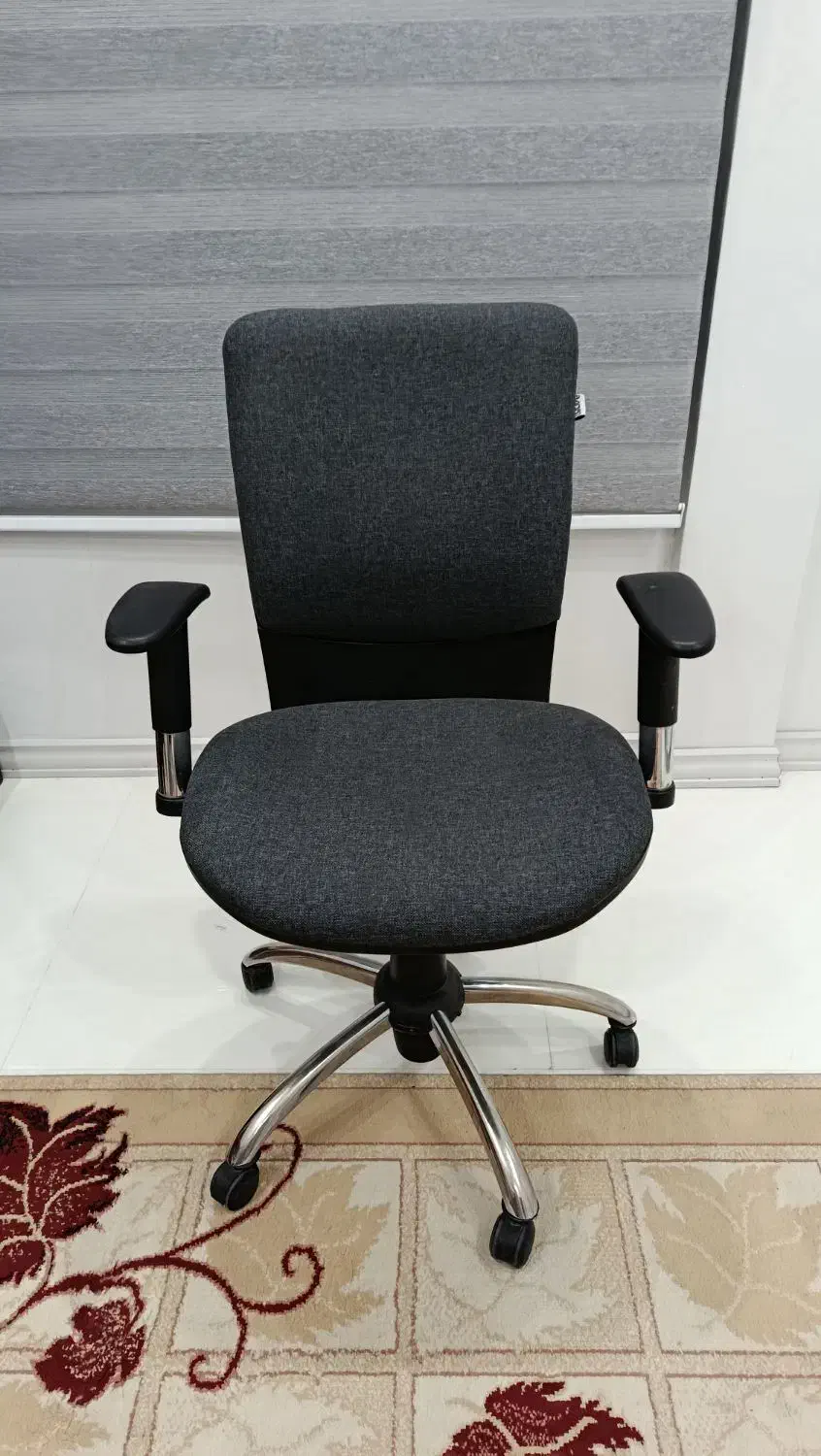 صندلی گردان و مبلمان اداری برند لیو Live|مبلمان اداری|مشهد, جاهد شهر|دیوار