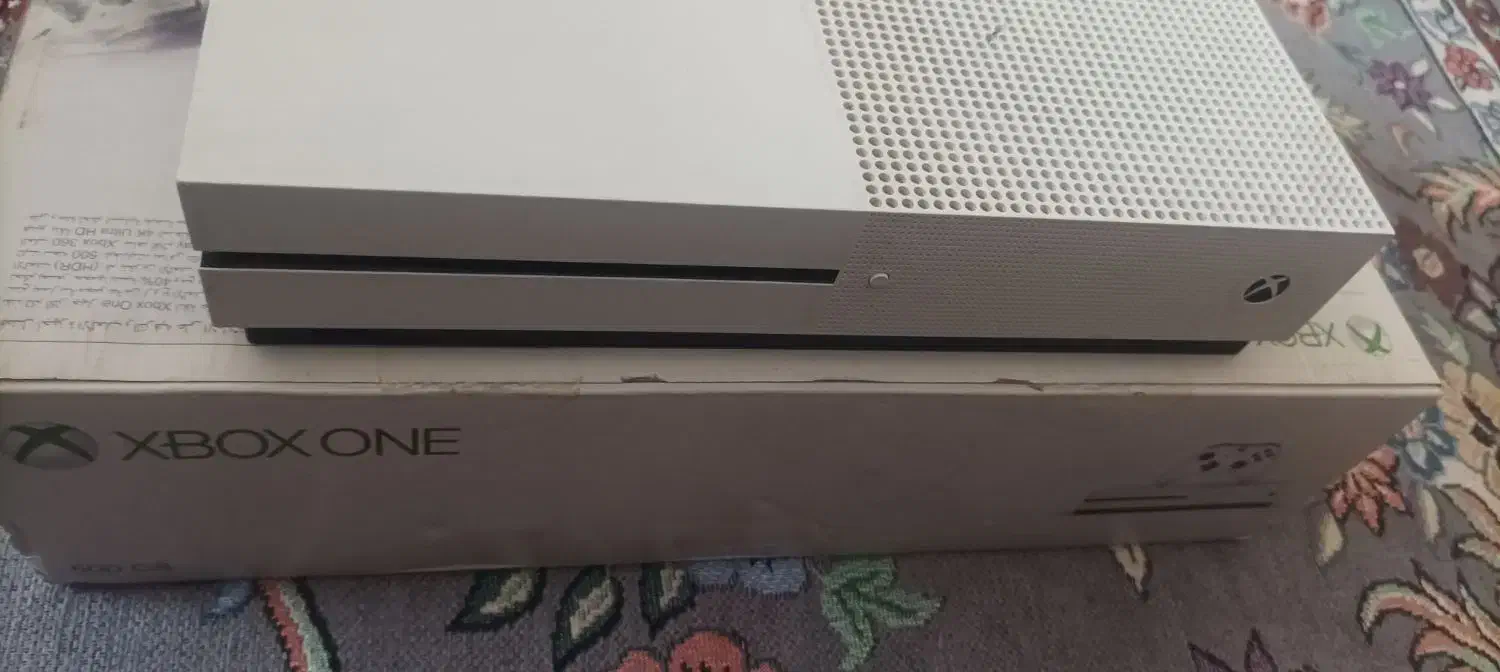 ایکس باکس وان|کنسول، بازی ویدئویی و آنلاین|پرند, فاز ۵|دیوار