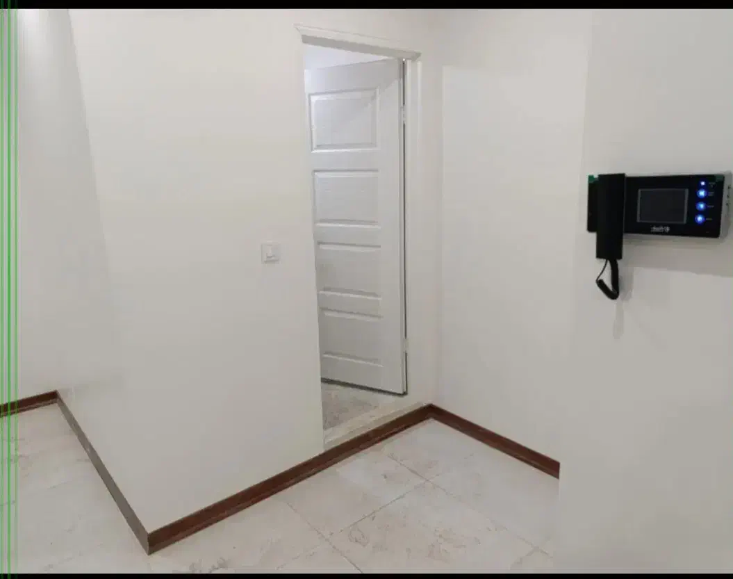 ۱۰۰ متر / ۲ خواب / فول / کلید نخورده