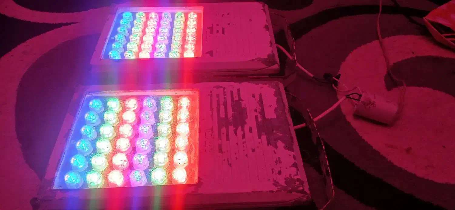 پرژکتور ، نور افکنی، پرتاب نور رنگی|لامپ و چراغ|مشهد, کلاهدوز|دیوار