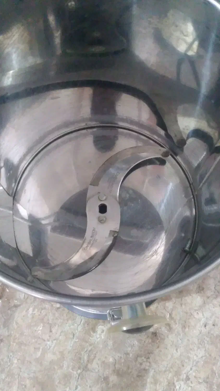 بدنه سبزی خورد کن|خردکن، آسیاب، غذاساز|زاهدان, |دیوار