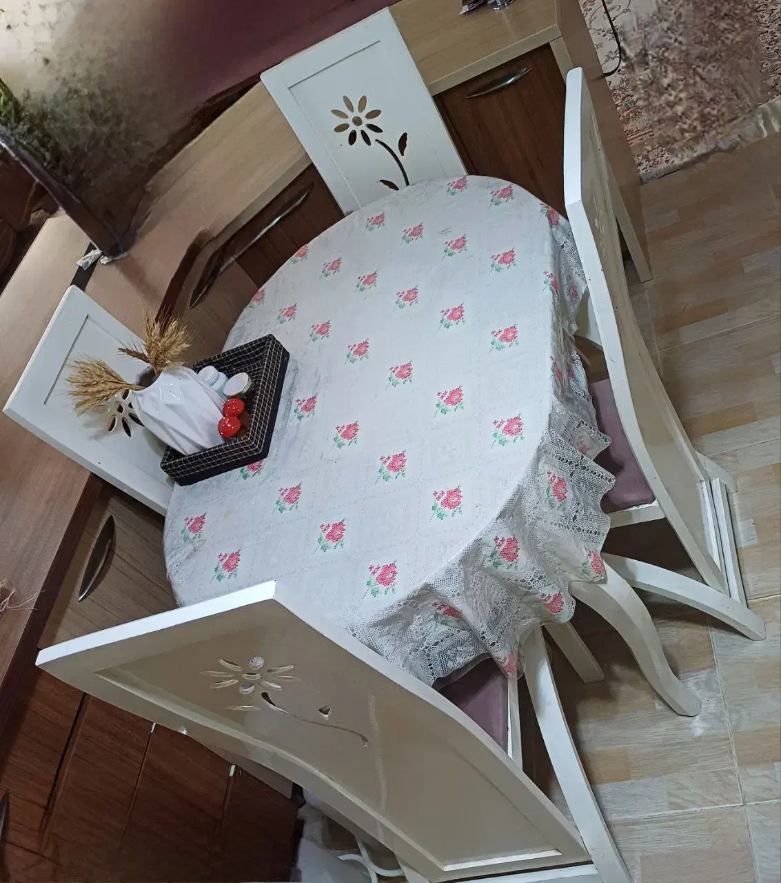 میز نهار خوردی ۴نفره|میز و صندلی غذاخوری|بجنورد, |دیوار