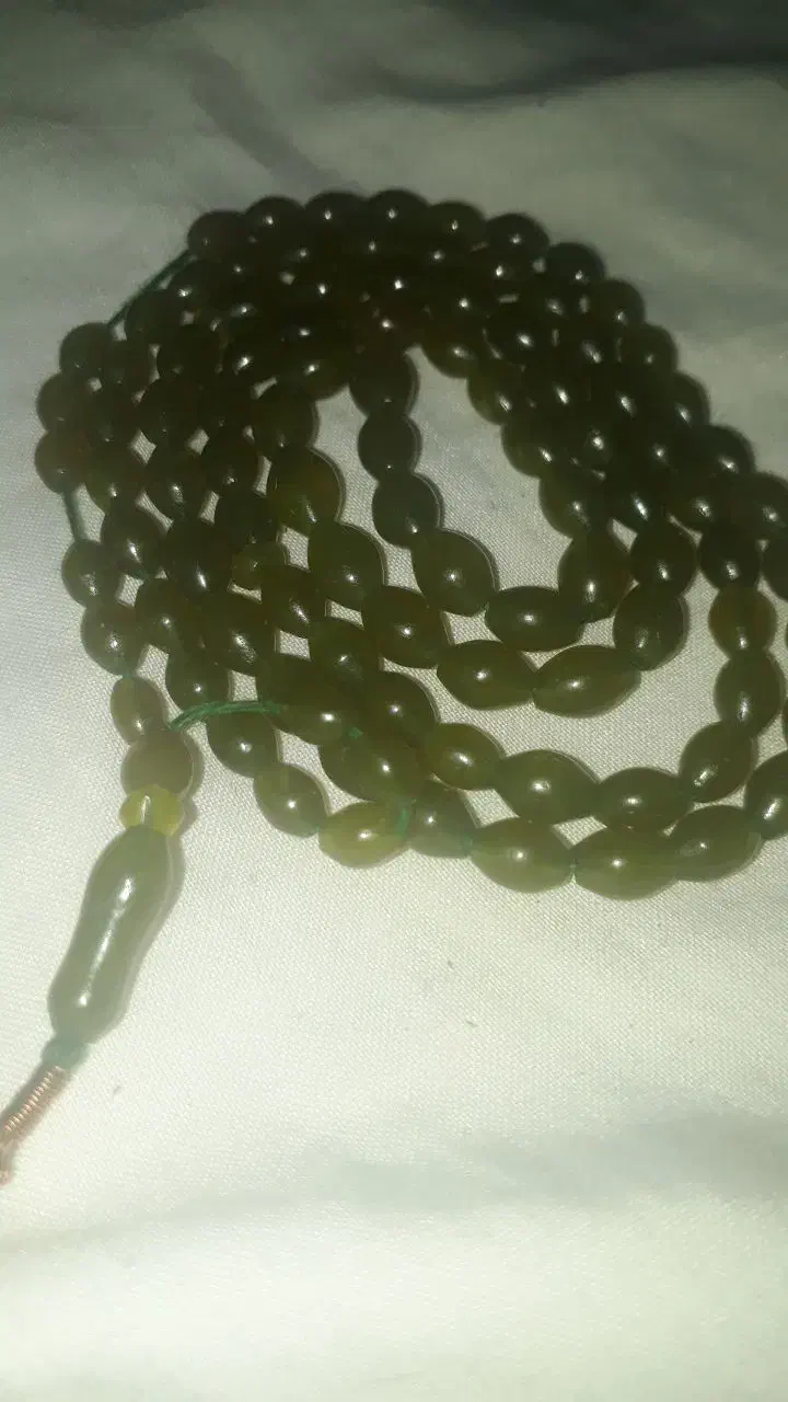 تسبیح شاه مقصود بی نظیر|جواهرات|بندر انزلی, گلسرخ|دیوار