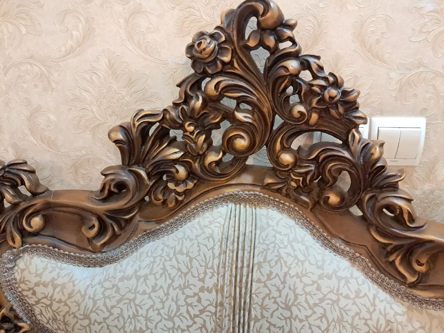 مبل ۹نفره چوب راش|مبلمان خانگی و میز عسلی|تهران, مینای شمالی (مخبر)|دیوار