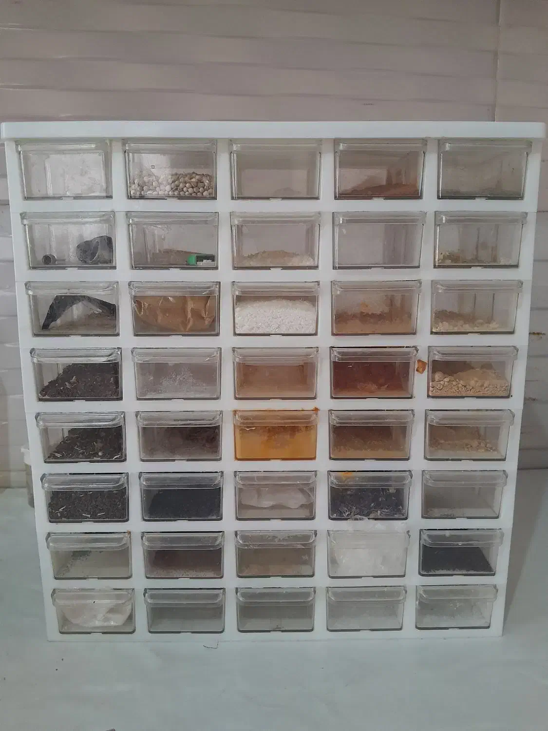 جاادویه|ظروف نگهدارنده، پلاستیکی، یک‌بارمصرف|فیروزه, |دیوار