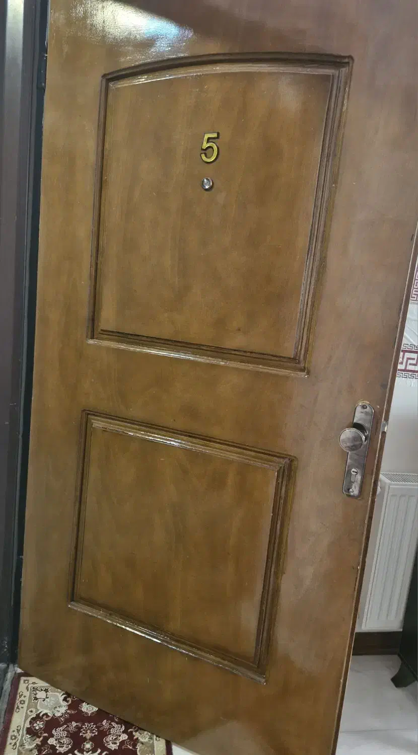 درب چوبی|مصالح و تجهیزات ساختمان|کرج, چهارصد دستگاه|دیوار