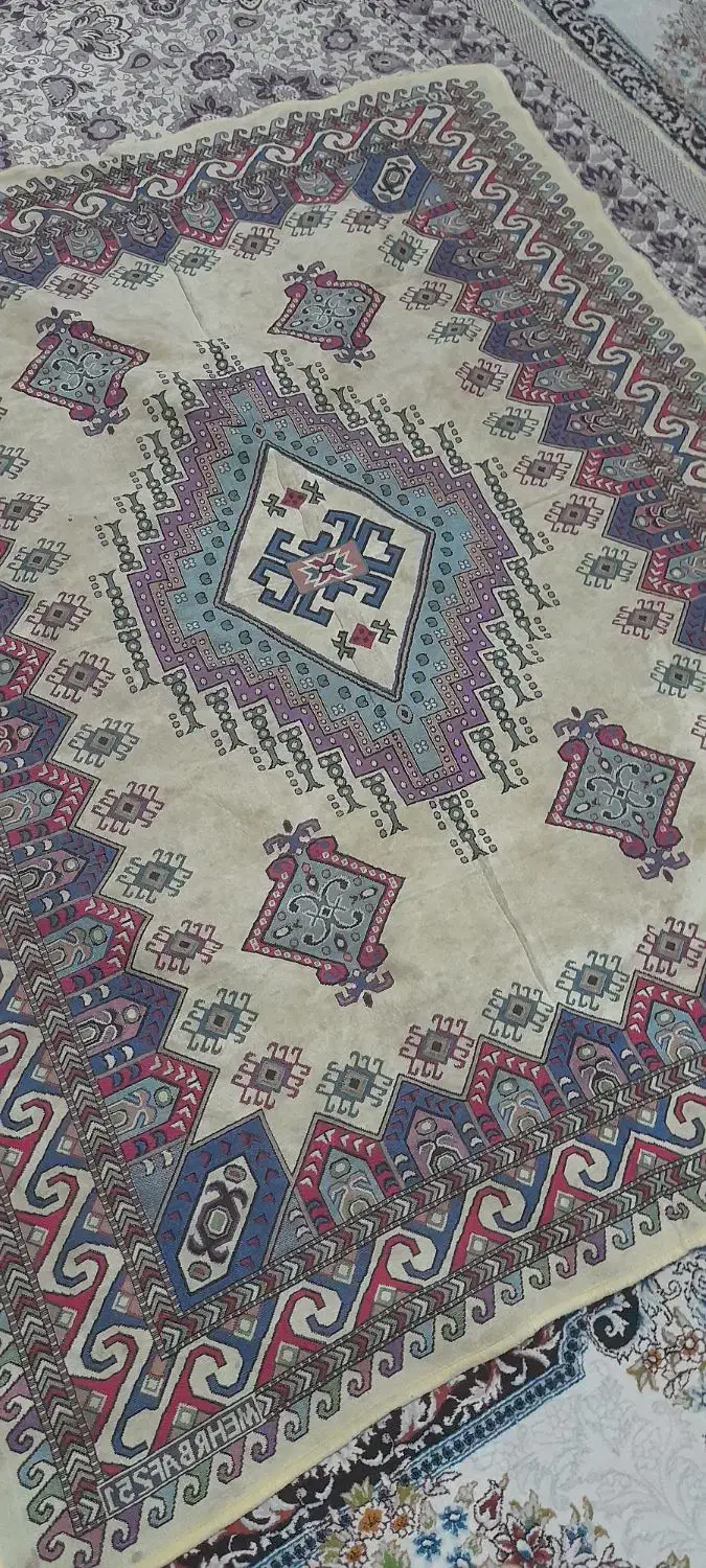 دوتا روفرشی|روفرشی|گلبهار, شهر جدید گلبهار|دیوار