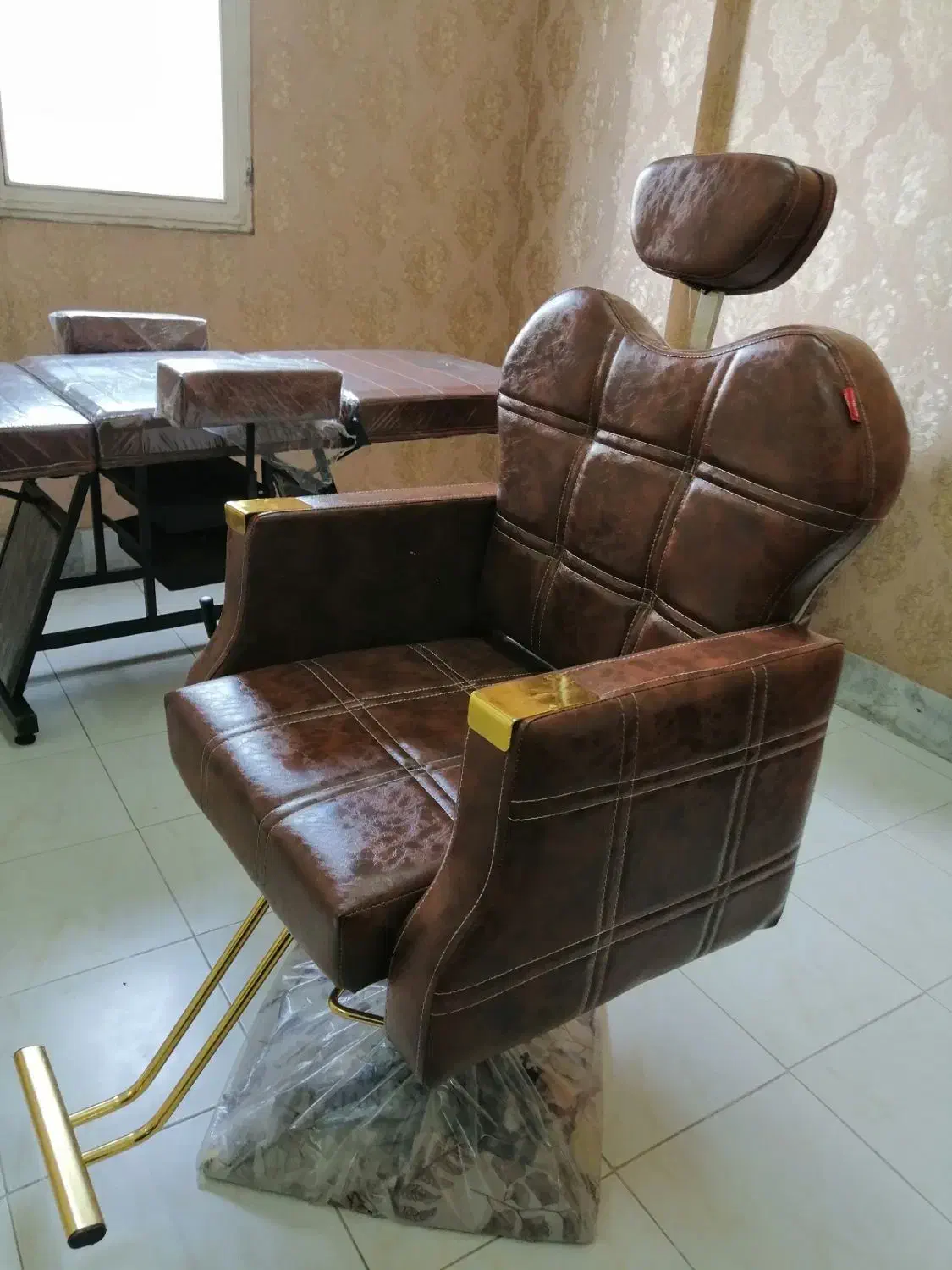 تخت مژه، صندلی میکاپ،صندلی پدیکور کفسابی|آرایشگاه و سالن‌های زیبایی|سبزوار, بیهق شرقی|دیوار