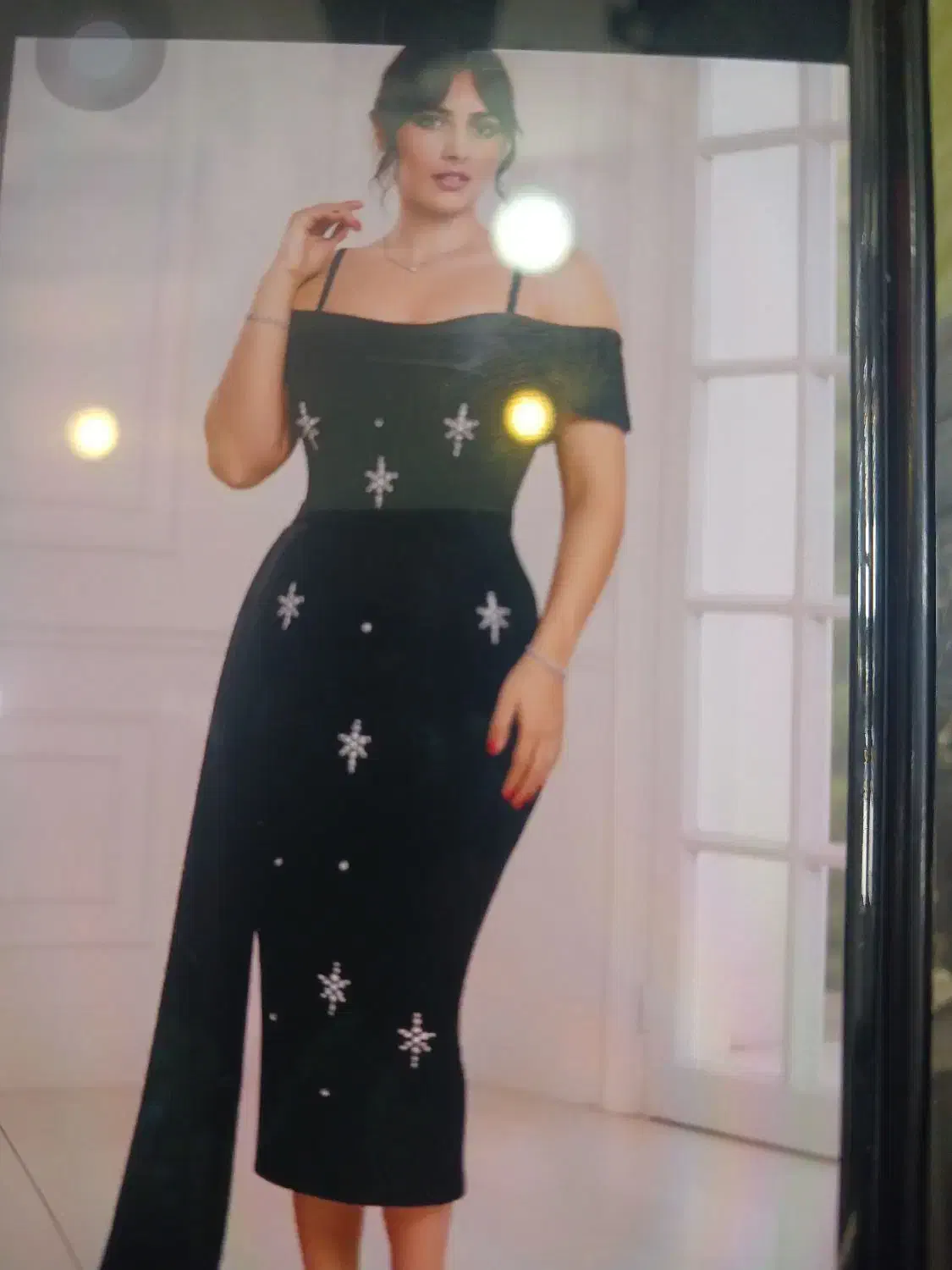 لباس مجلسی|لباس|خوشاب, |دیوار