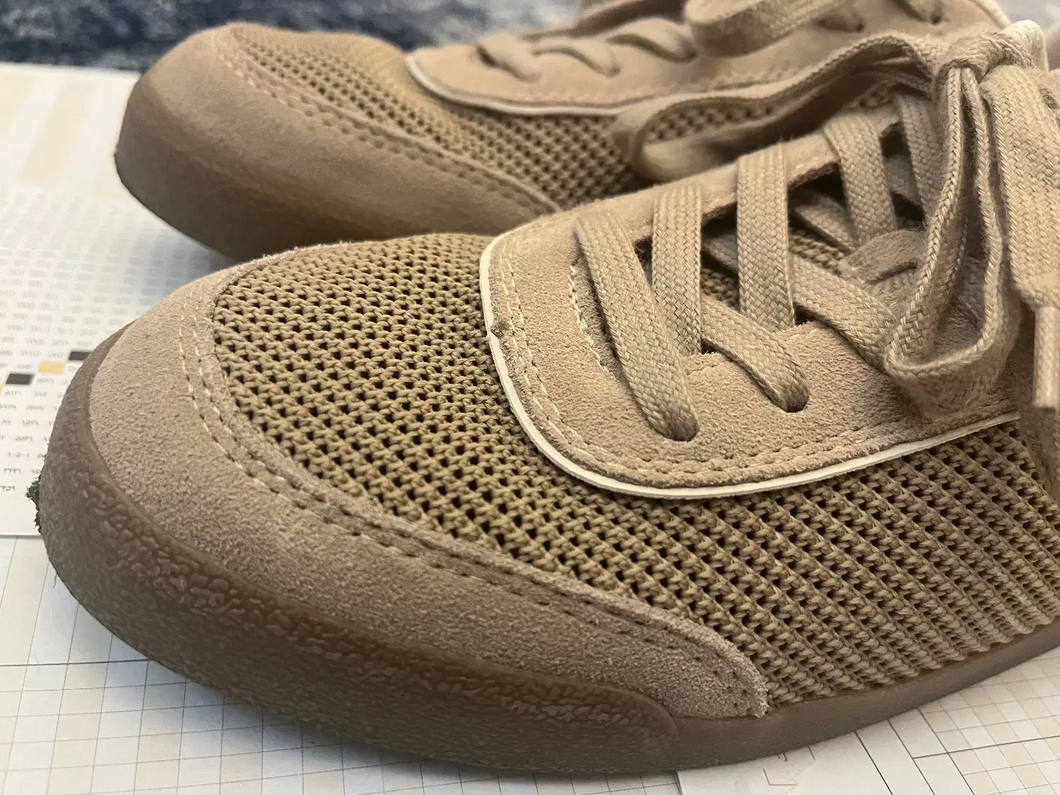 کفش برند اویشو اورجینال سایز ۴۰|کیف، کفش، کمربند|گرگان, |دیوار