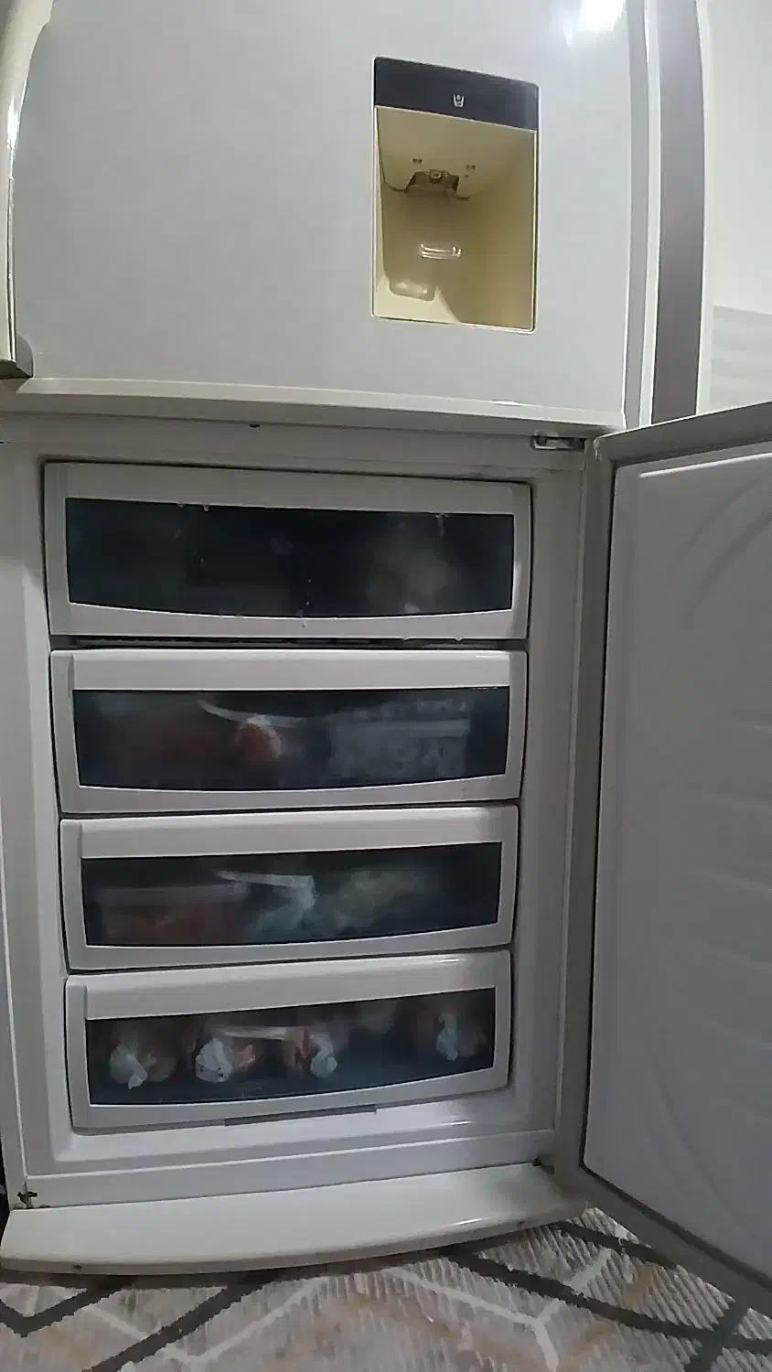 یخچال وفریزر|یخچال و فریزر|رشت, نظری|دیوار