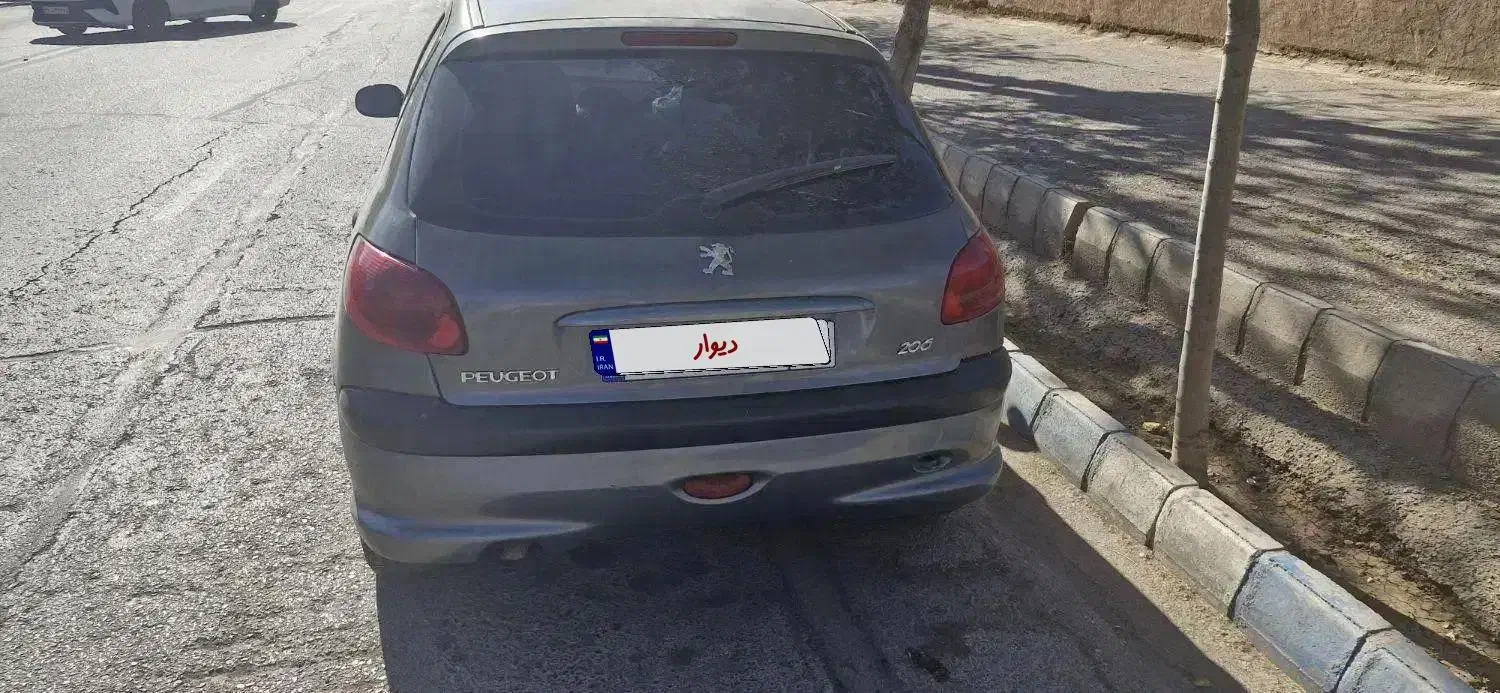 پژو ۲۰۶ مدل ۱۳۸۶|خودرو سواری و وانت|کرمان, |دیوار
