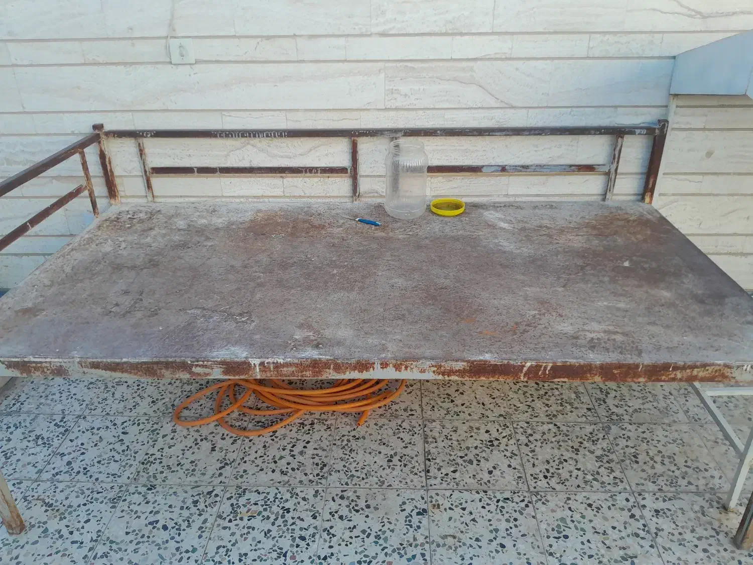 تخت|تخت و سرویس خواب|داراب, |دیوار