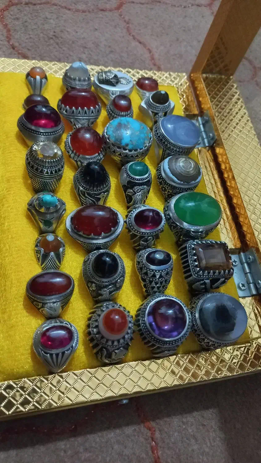 انگشتر|کلکسیون اشیاء عتیقه|قوچان, |دیوار