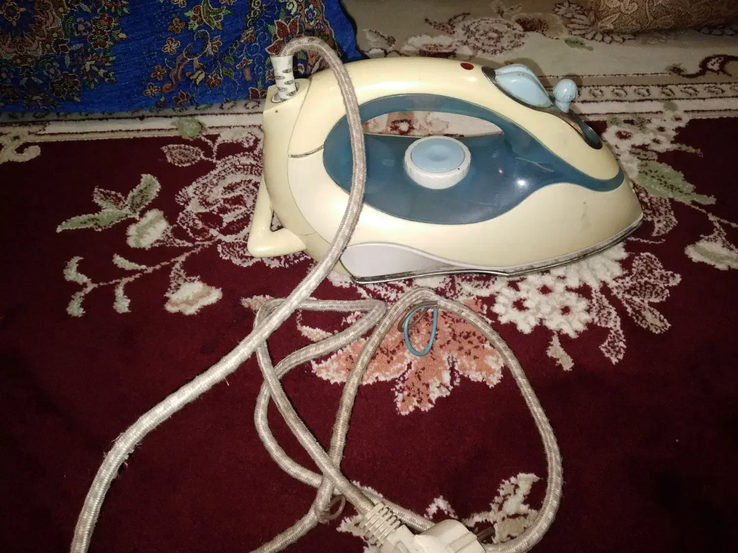 اتو لباس..  فقط ۵۰۰ تومن|اتو و لوازم اتو|رامهرمز, |دیوار