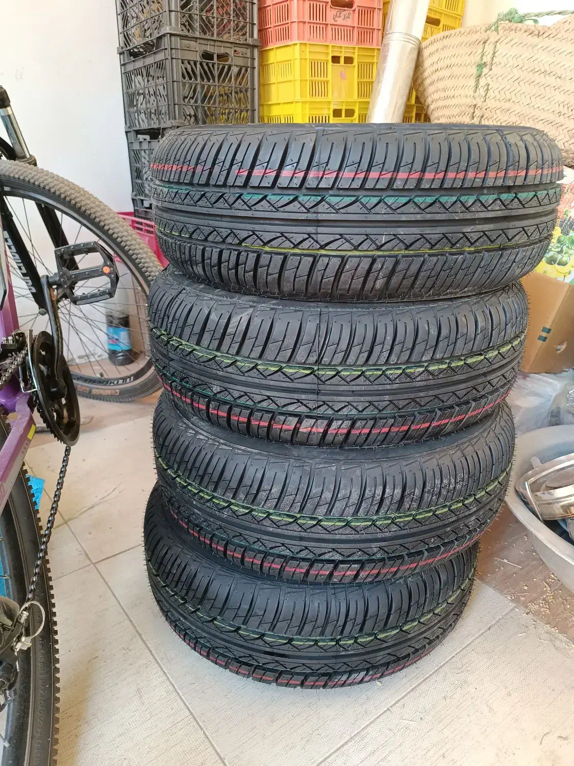 لاستیک بارز 175 پراید|قطعات یدکی و لوازم جانبی|بم, |دیوار