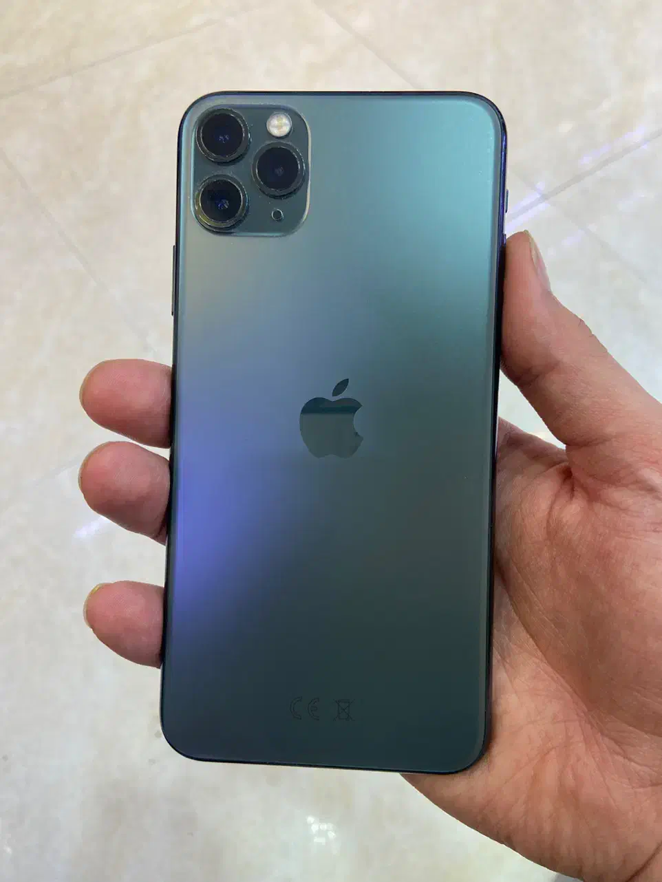 آیفون ۱۱ پرومکس ۲۵۶ گیگ دو سیم|موبایل|مشهد, طلاب|دیوار