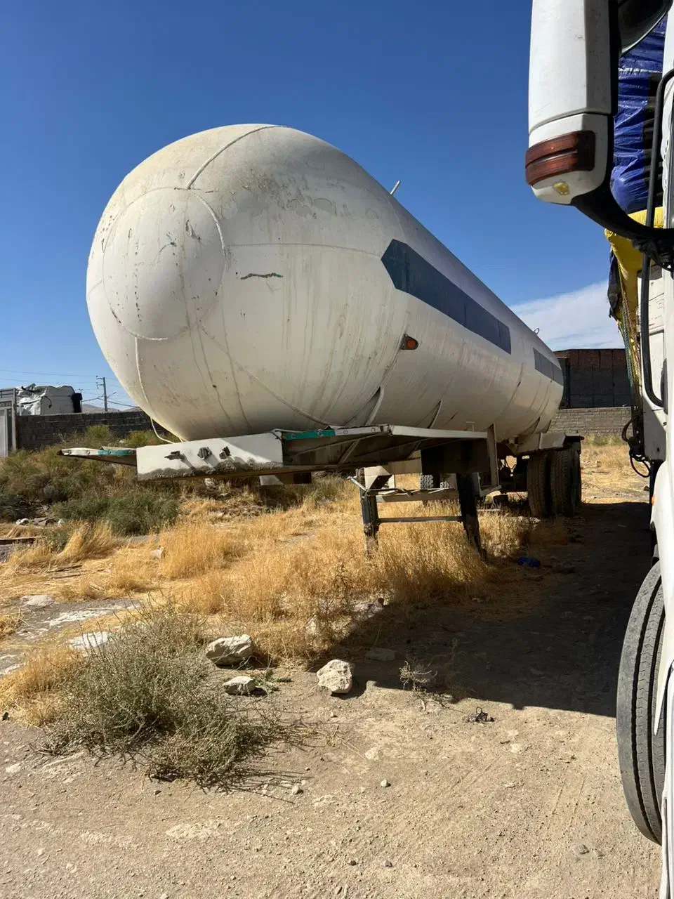 تانکر تریلی مخزن گاز مایع|قطعات یدکی و لوازم جانبی|خلیفان, |دیوار