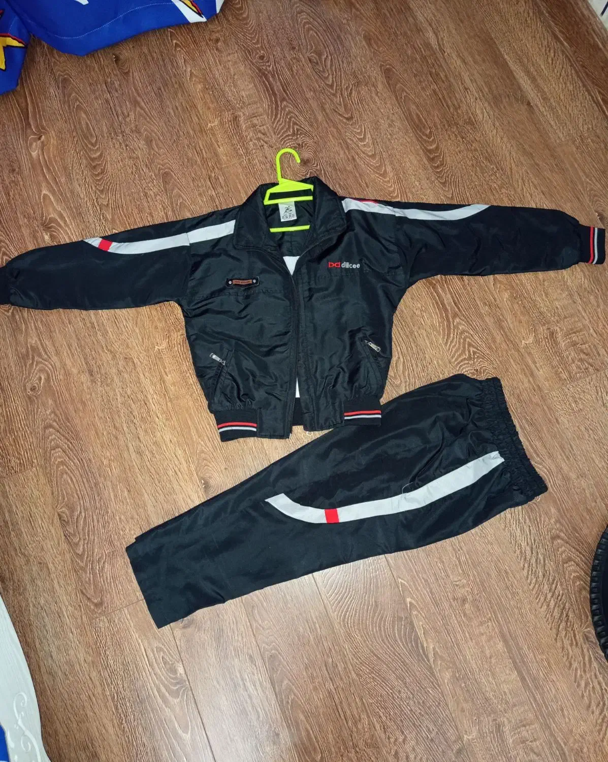 سویشرت وشلوار|لباس|فیروزکوه, |دیوار