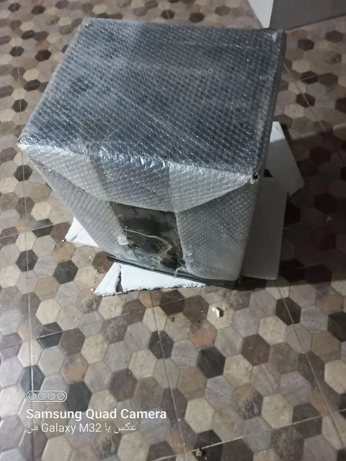 گاوصندوق|ابزارآلات|بندر گناوه, |دیوار