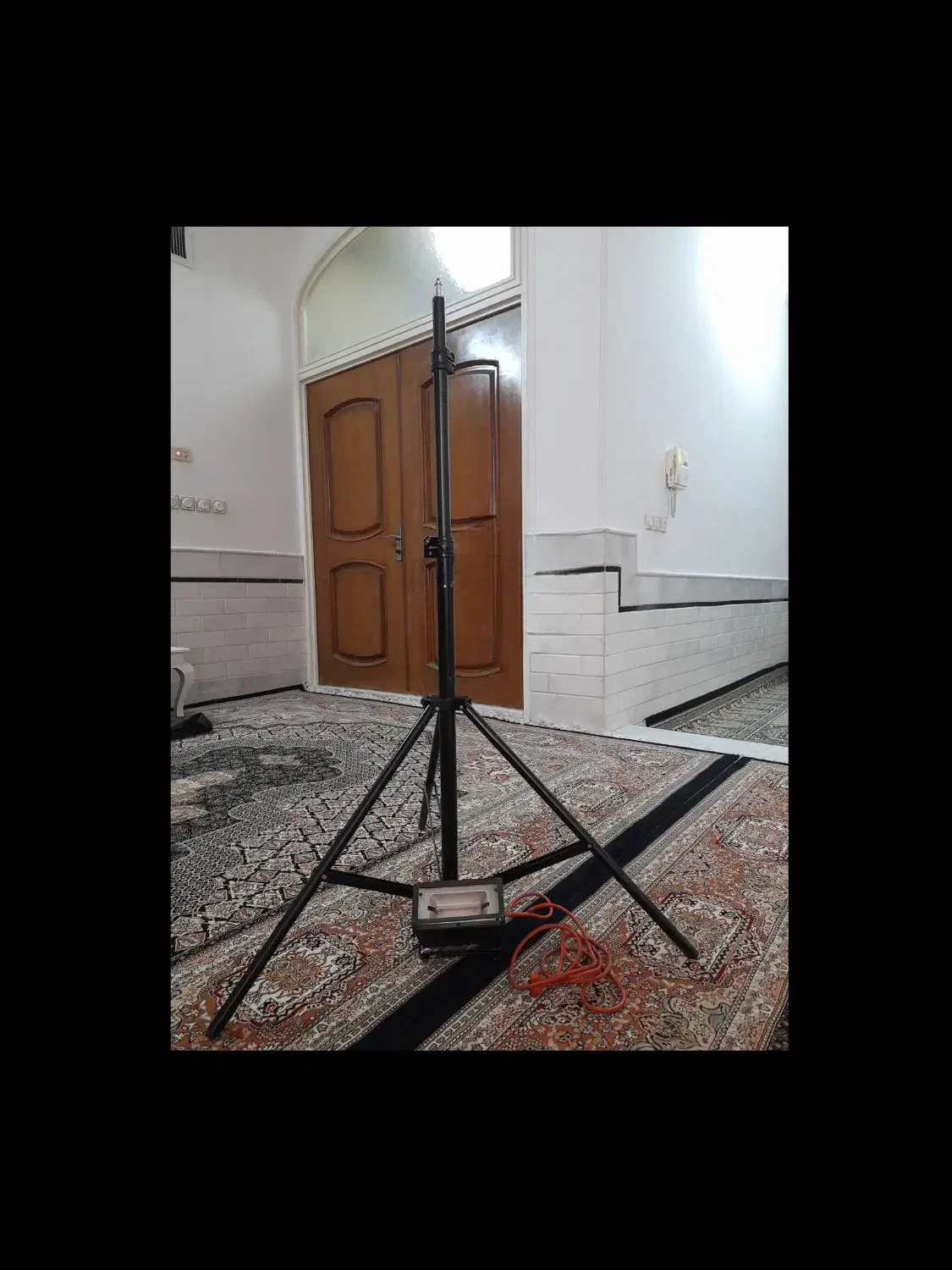 سه پایه و پرژکتور|تلویزیون و پروژکتور|قم, آزادگان|دیوار