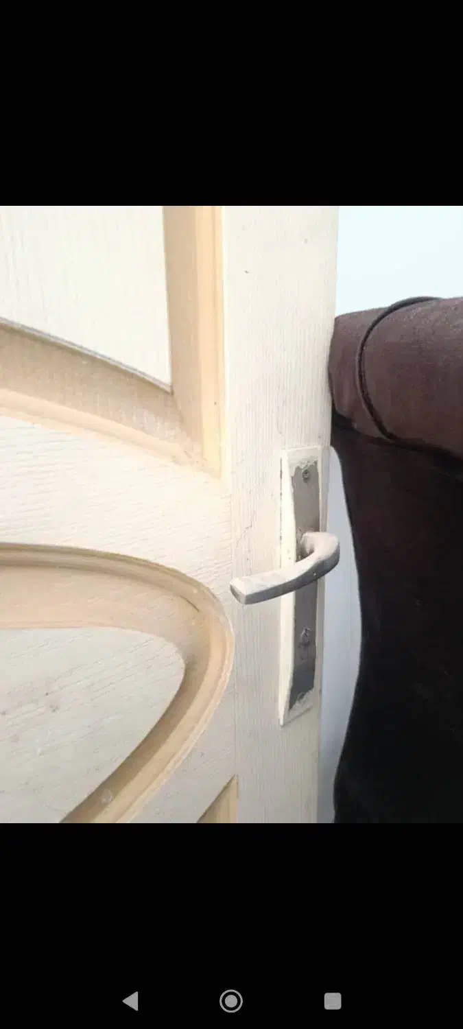 درب اتاق یک عدد|لوازم سرویس بهداشتی|بندر امام خمینی, |دیوار