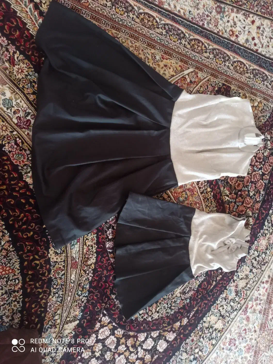 لباس دخترانه|لباس|تربت‌حیدریه, کاشانی|دیوار