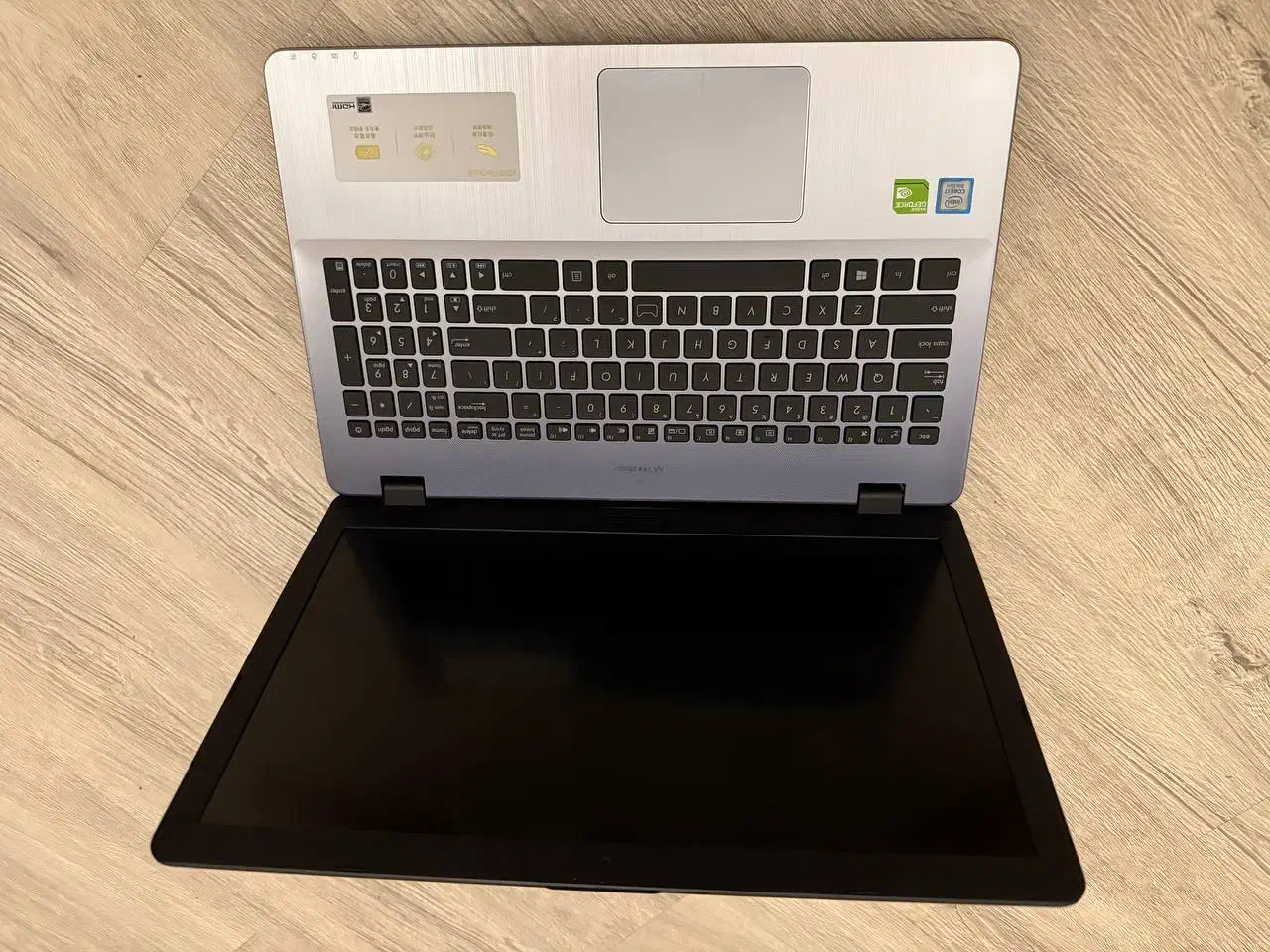 Asus i7 gen8 16g ram لپتاپ|رایانه همراه|تهران, دریا|دیوار