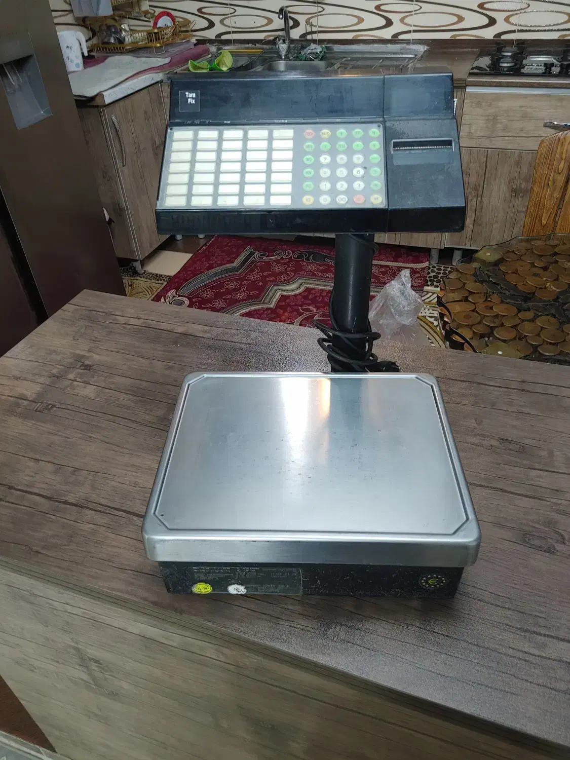 ترازوی دیجیتالی عتیقه المانی|فروشگاه و مغازه|همدان, |دیوار