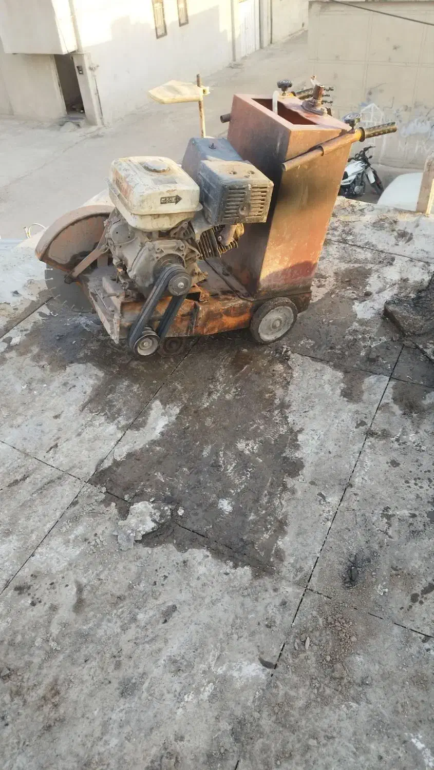 تخریب* برش آسفالت* حفاری چاه اب و فاضلاب|خدمات پیشه و مهارت|صحنه, |دیوار