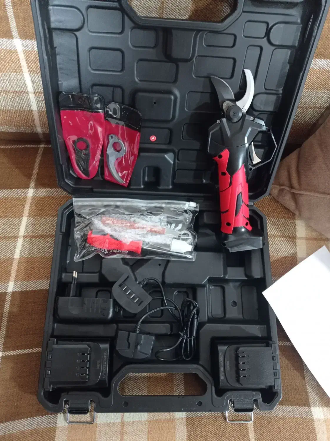 قیچی شارژی|ابزارآلات|نقده, |دیوار